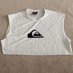 quicksilver muscle tank cropped size small